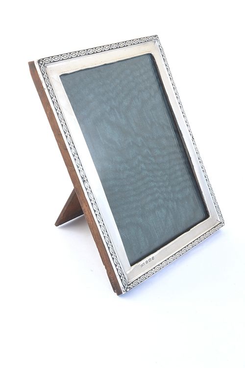 fig 1. Antique Silver Mounted Oak Backed Photo Frame 1915