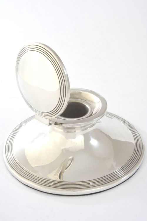 fig 3. Large Antique Silver Capstan Inkwell 1914