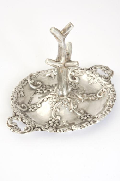 fig 3. Edwardian Embossed Antique Silver Ring Tree 1904