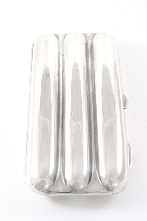 fig 3. Edwardian Silver Cigar Case (3 Cigars) 1909