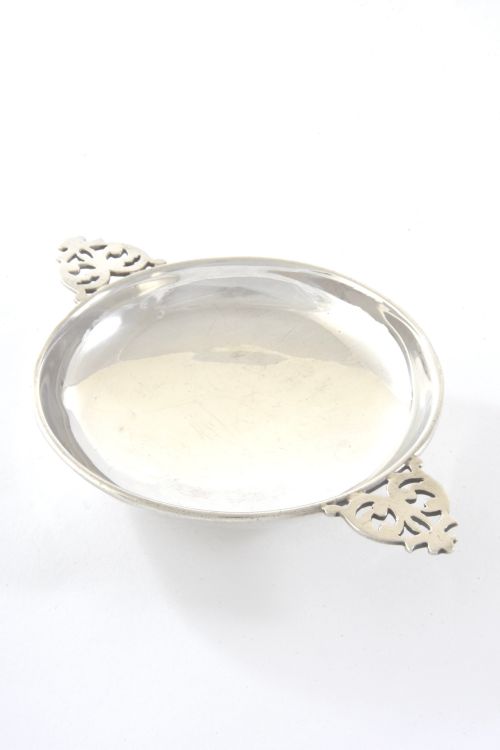 fig 2. Edwardian Silver Quaich 1901