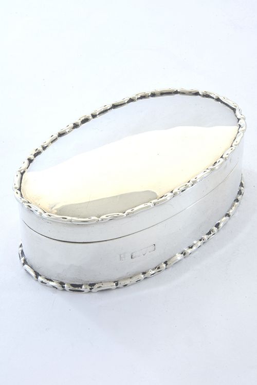fig 1. Edwardian Silver Trinket Box – Chester 1910