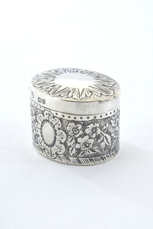 fig 1. Victorian Silver Snuff Box 1896