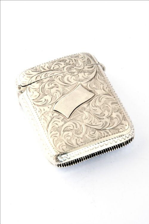 fig 1. Large Antique Silver Vesta Case 1901