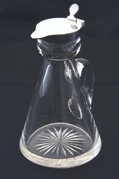 fig 2. Whisky Noggin – Silver Mounted 1915