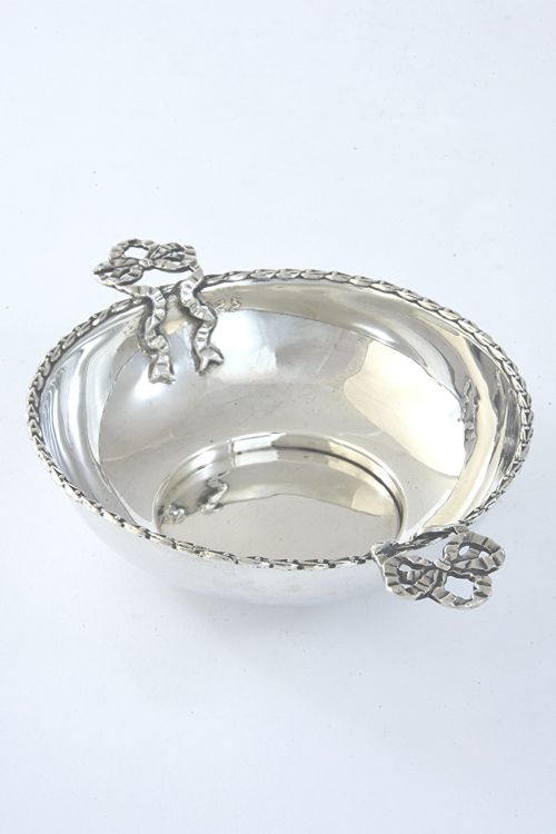 Ornate Edwardian Silver Quaich 1908