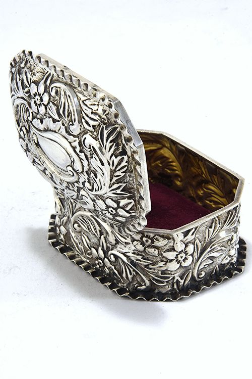 fig 3. Victorian Silver Trinket Box 1892
