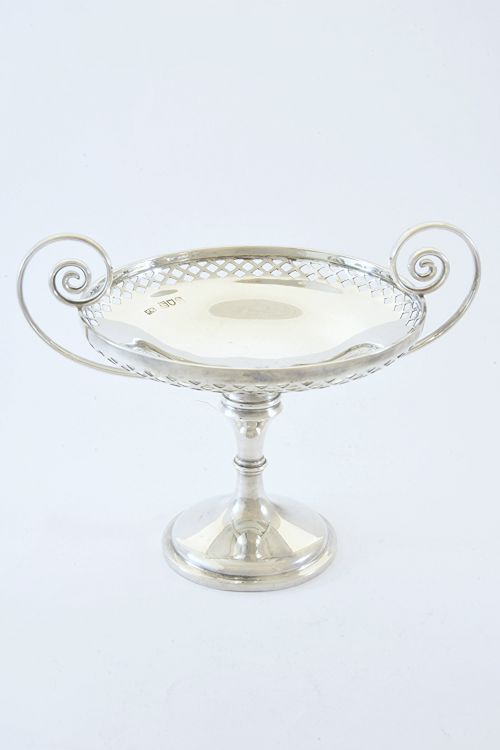 fig 2. George V Silver Tazza – Mappin & Webb 1911