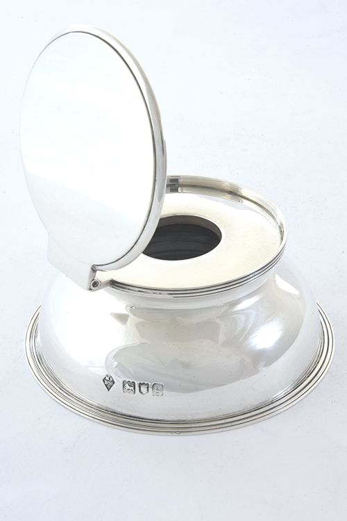 fig 2. Silver Inkwell – Edwardian 1902