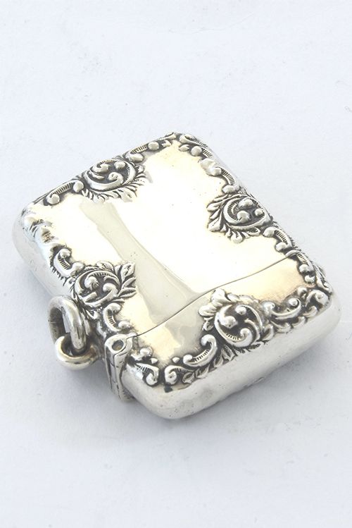 fig 2. Victorian Silver Vesta Case 1897