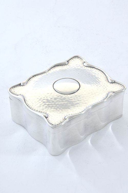 fig 1. Edwardian Silver Trinket Box 1907