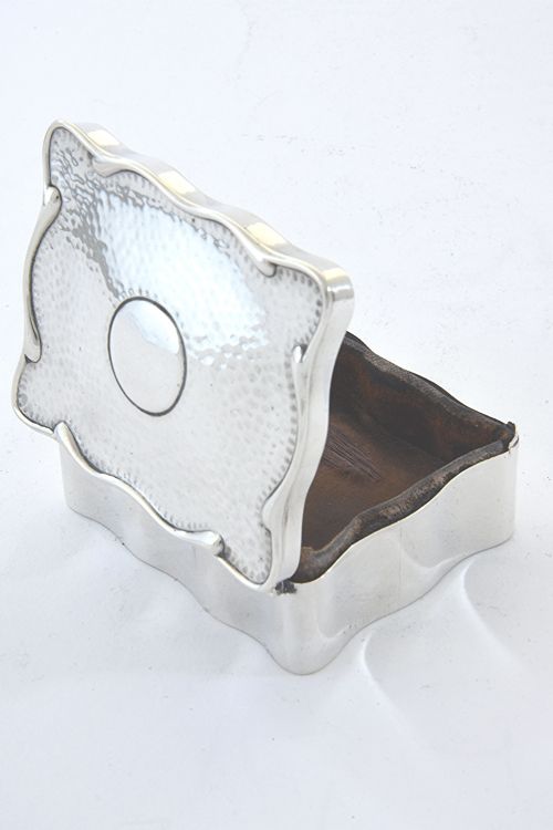 fig 3. Edwardian Silver Trinket Box 1907