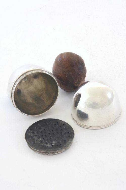 fig 3. George III Nutmeg Grater 1792