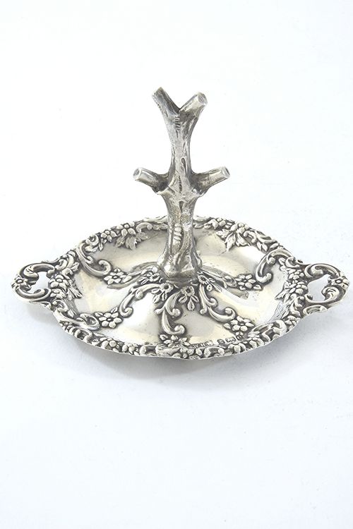 fig 2. Edwardian Silver Ring Tree 1904