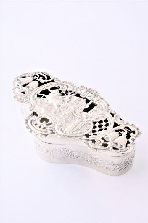 fig 1. Large Edwardian Antique Silver Pot Pourri Box 1903