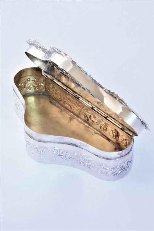 fig 3. Large Edwardian Antique Silver Pot Pourri Box 1903