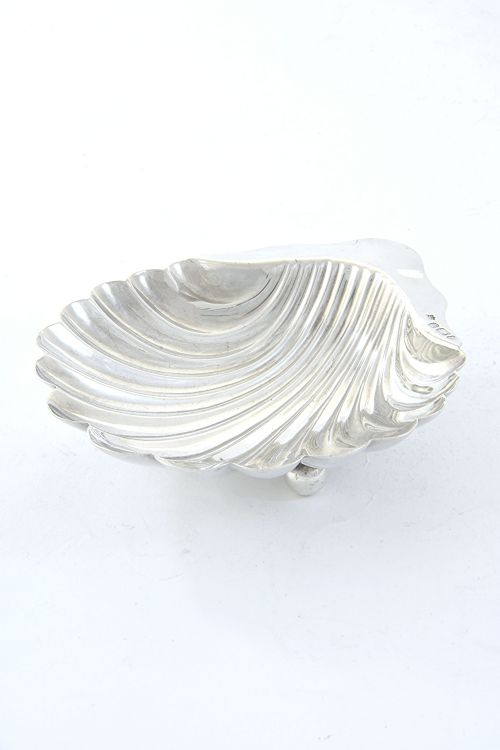 fig 2. Victorian Silver Scallop Butter Dish 1890