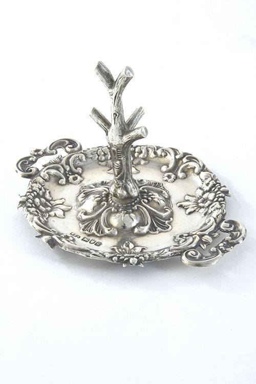 fig 1. Edwardian Silver Ring Tree 1902