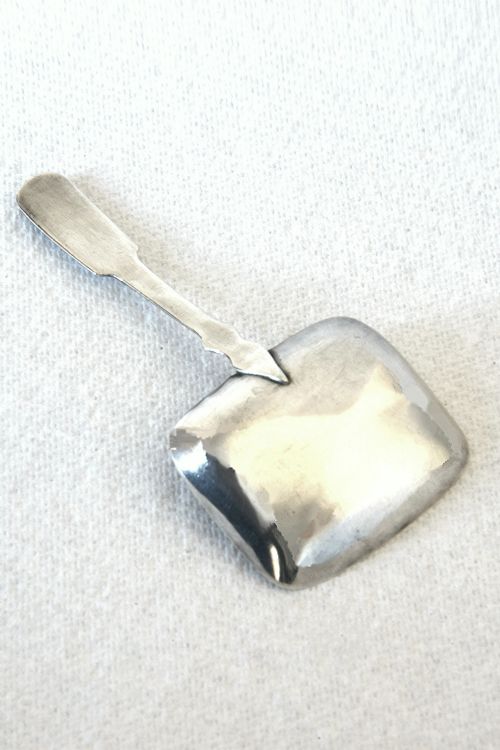 fig 2. George III Silver Caddy Spoon 1818