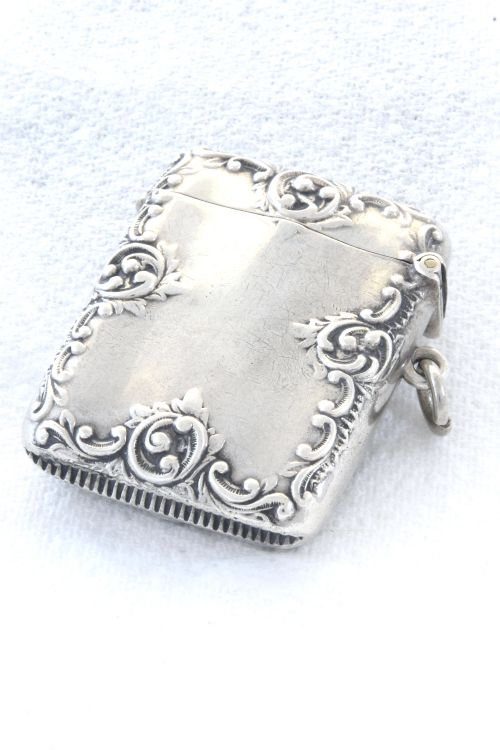 fig 1. Edwardian Silver Vesta Case 1905