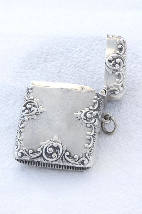 fig 3. Edwardian Silver Vesta Case 1905