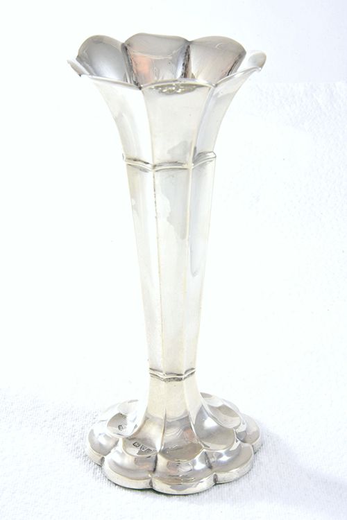 fig 1. Antique Silver Posy Vase – Chester 1915