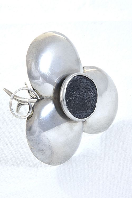 fig 3. Edwardian Silver Ring Tree 1903