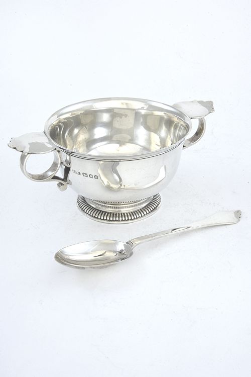 fig 3. Silver Porringer & Spoon (Boxed) 1930