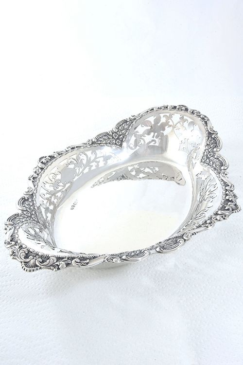 Large Edwardian Silver Dish 1904