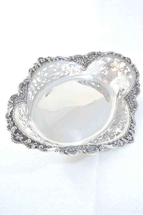 fig 2. Large Edwardian Silver Dish 1904