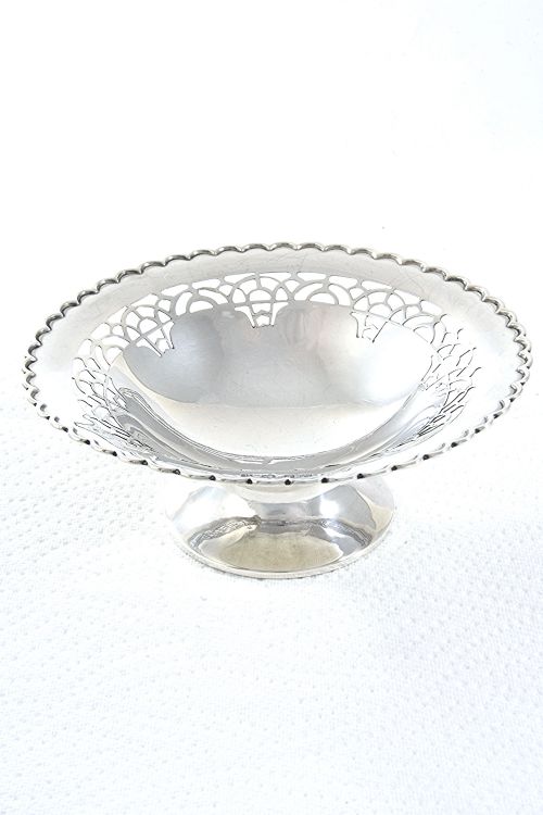 fig 1. Small Silver Tazza 1933