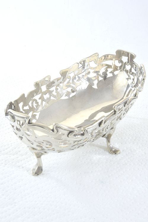 fig 1. George V Pierced Oval Silver Bowl 1911