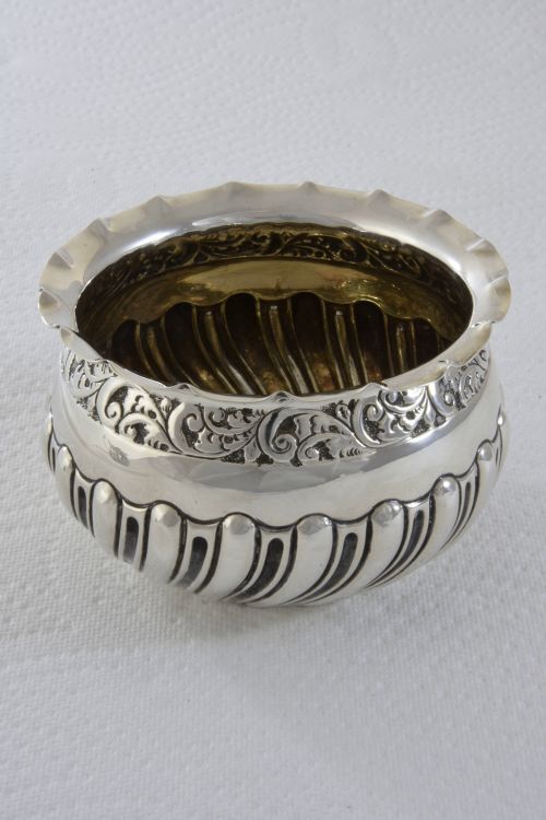 fig 3. Edwardian Silver Cream Jug & Sugar Bowl 1906