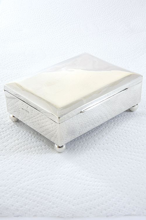 Victorian Silver Trinket Box – Chester 1900