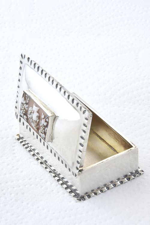 fig 3. Rare Edwardian Silver Snuff Box with Cameo Insert 1901