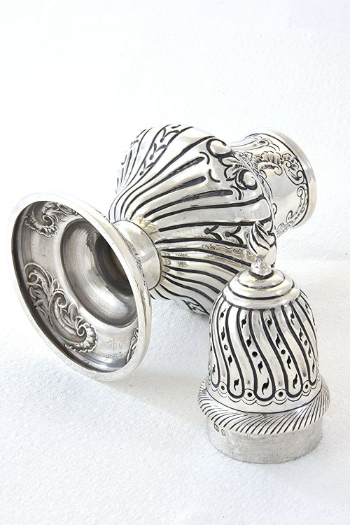 fig 3. Large Edwardian Embossed Silver Sugar Shaker 1908