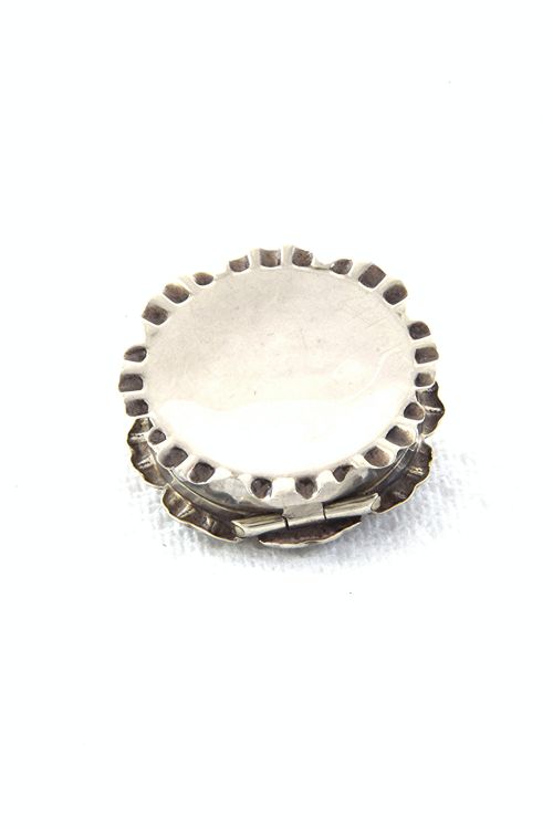 fig 3. Edwardian Silver Pill Box 1902