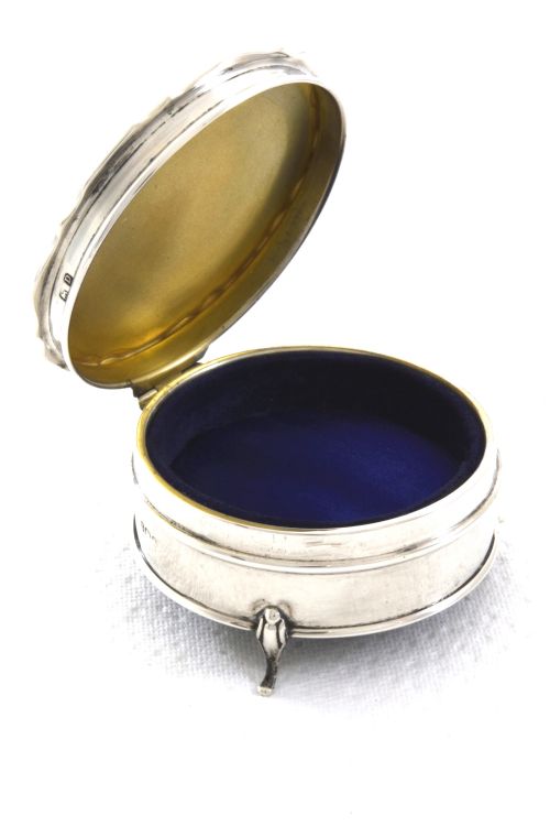 fig 2. George V Silver Trinket Box 1928