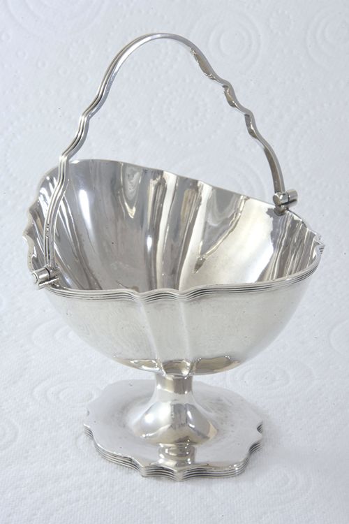 fig 2. Small Edwardian Silver Swing Handle Basket 1906