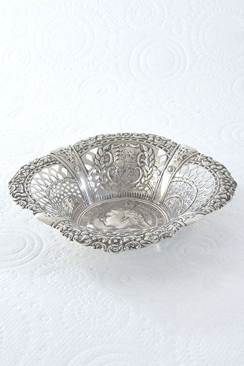 fig 3. Victorian Silver Commemorative Dish 1897