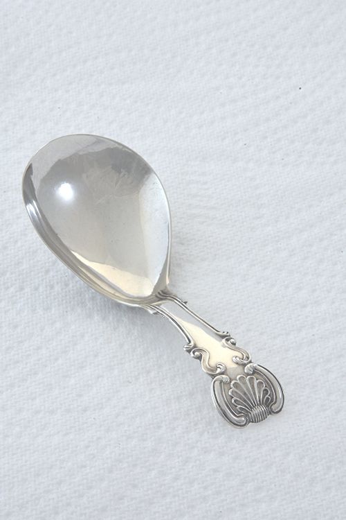 fig 1. George IV Silver Caddy Spoon 1820