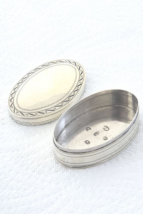 fig 3. George III Silver Snuff Box 1803