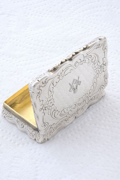 fig 3. Victorian Silver Snuff Box 1855 – Masonic Engraving