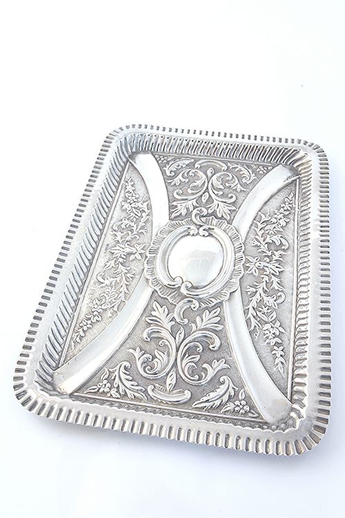 fig 1. Edwardian Sterling Silver Dressing Table Tray 1902