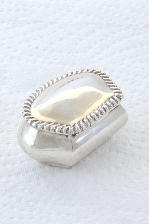 fig 1. Victorian Silver Pill Box – Chester 1898