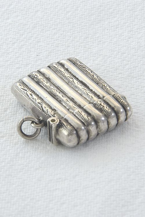 fig 2. Rare Edwardian Silver Vesta Case 1908