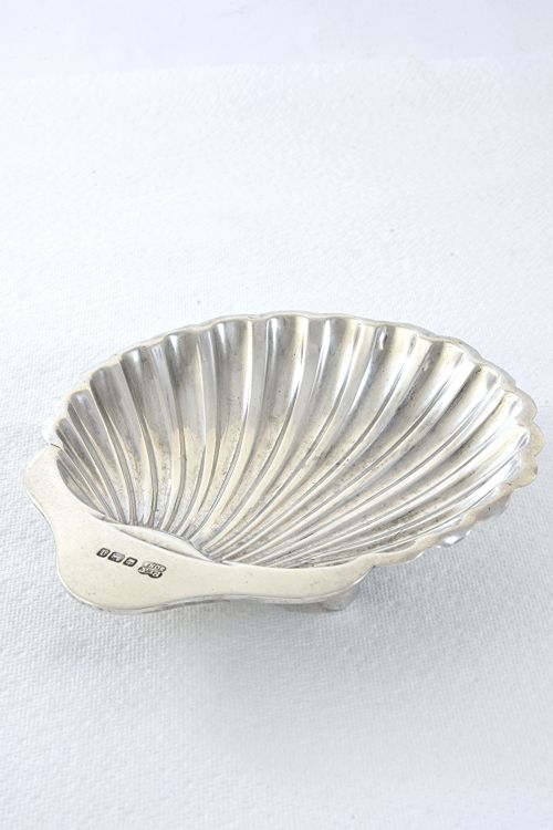 fig 1. Edwardian Silver Shell Shaped Dish 1908
