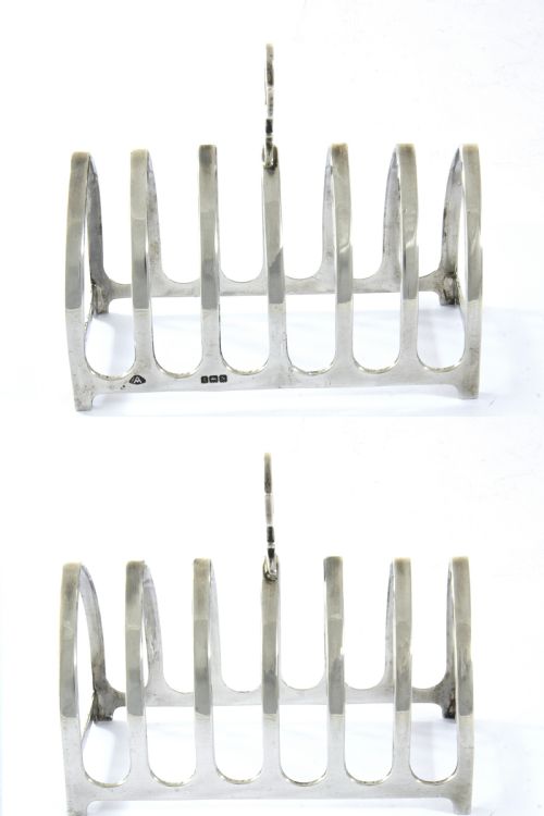 fig 3. Sterling Silver Toast Rack (6 Slice) 1937