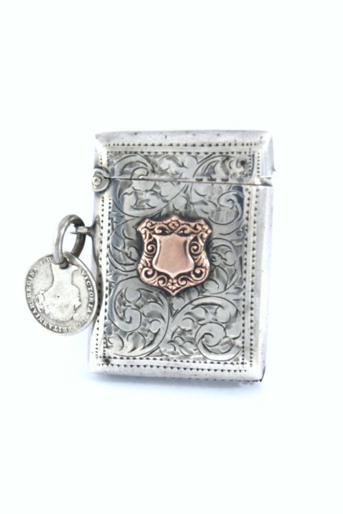 fig 2. Edwardian Silver & Gold Vesta Case 1909
