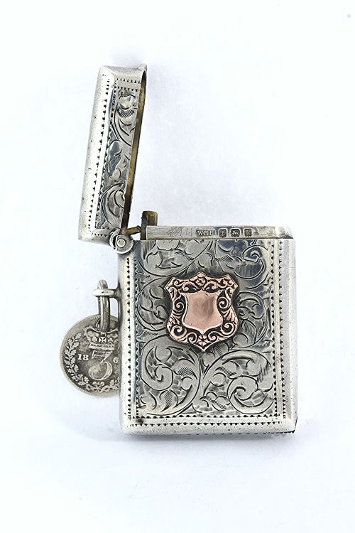 fig 4. Edwardian Silver & Gold Vesta Case 1909